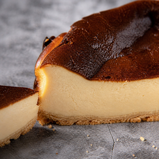Classic Original Burnt Basque Cheesecake cake detail close-up