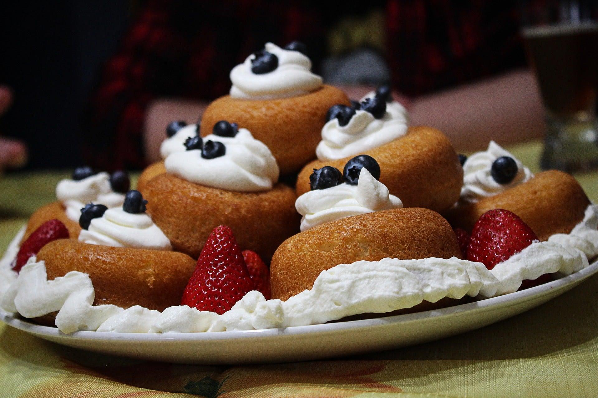 Discovering the Sweet Sensation: Dessert Boxes