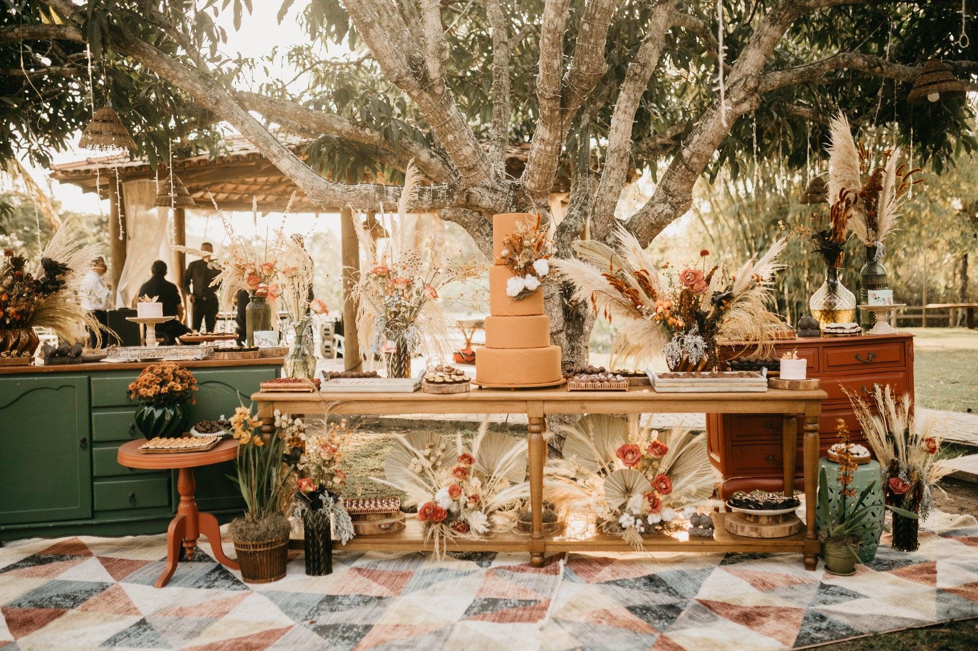 What Type Of Cakes Is Best For Weddings In Melbourne?